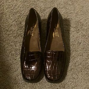 Aerosoles Heel Rest(Final Sell Price)